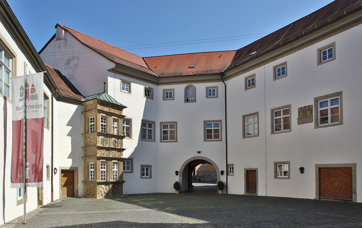 Blick in den Innenhof des Deutschordensschlosses